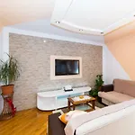 Mijo Villa Kaštela