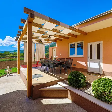 Villa Mijo
