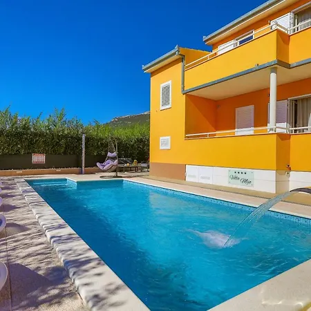 Mijo Villa *